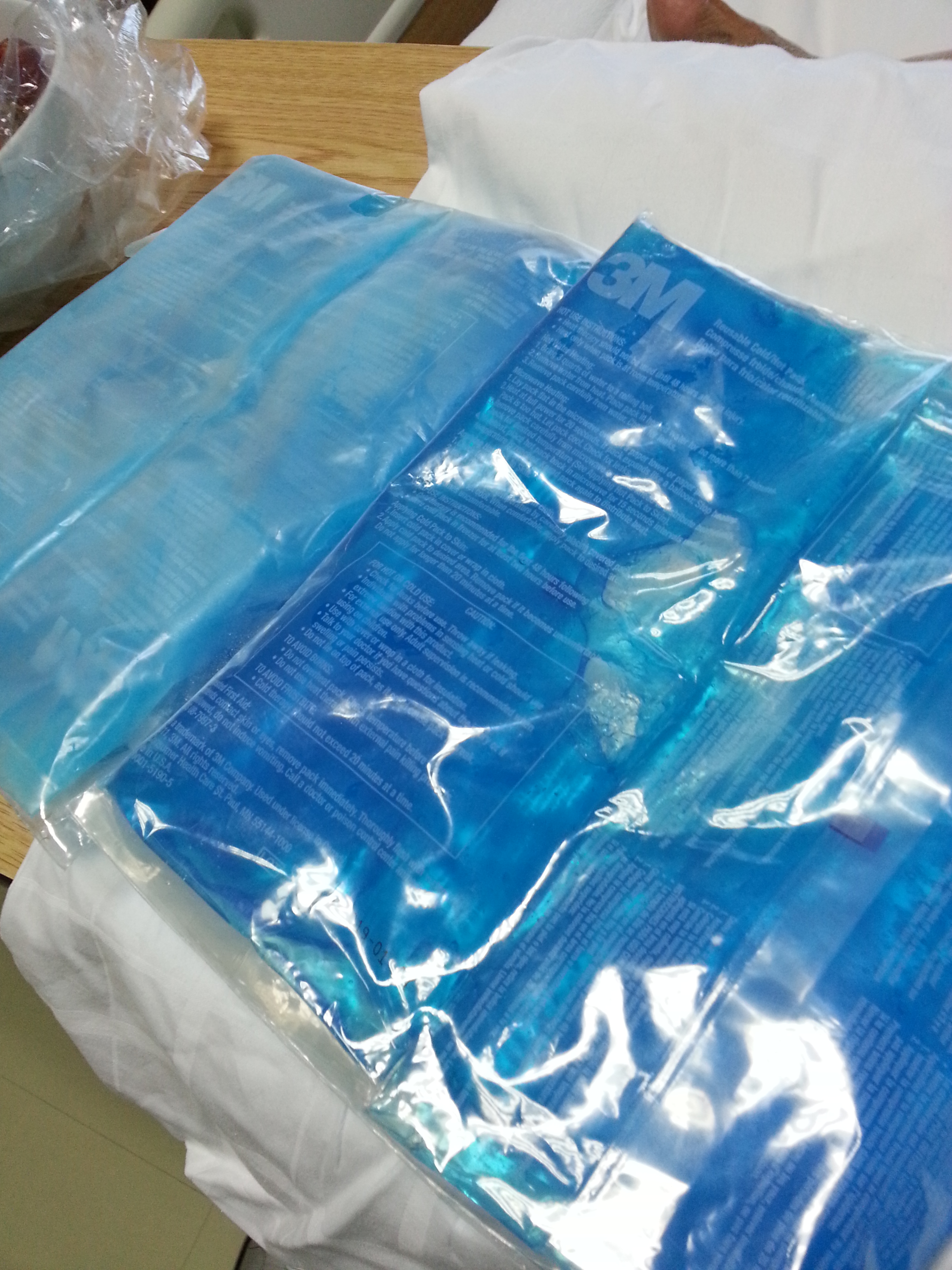 ผ่าตัดเปลี่ยนข้อเข่าเทียม